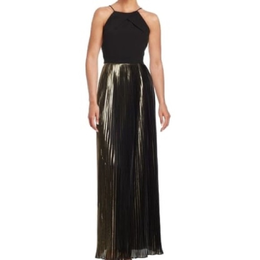 NWT Aiden by Aiden Mattox Pleated Metallic Dress